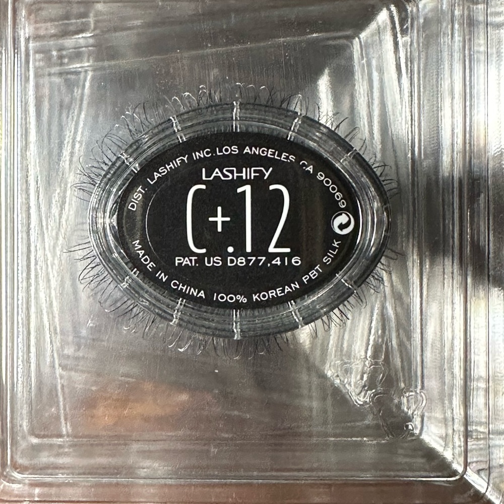 Lashify - C+12 - Black